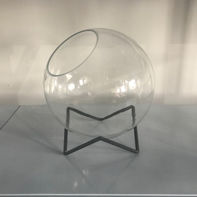 glass home decor of transparent glass fish bowl with black metal base